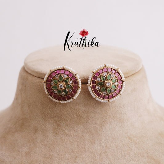 Beautiful Kemp Pearl Border Ear studs E649 (Available in 3 Colours)