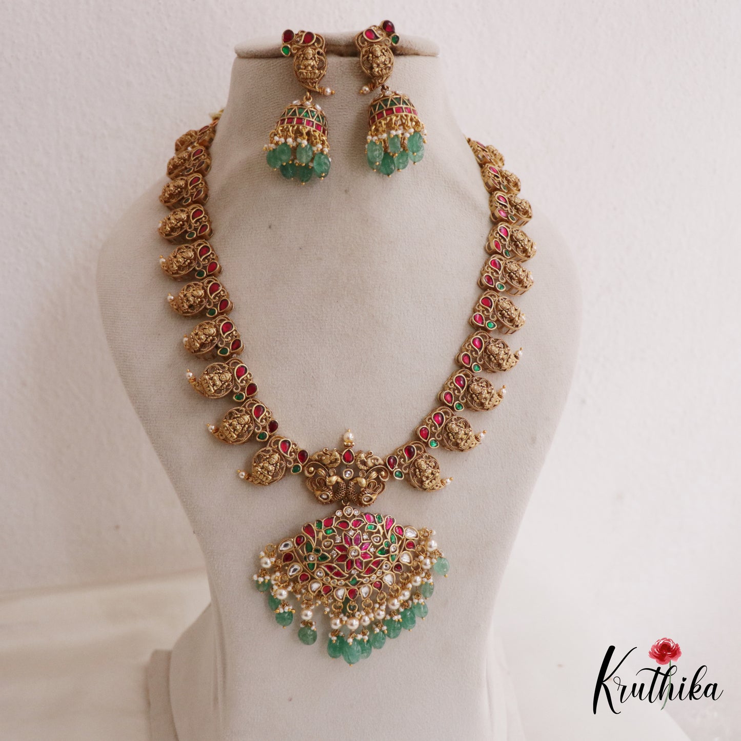 Stunning Antique Mango Lakshmi Motifs Kemp Haaram With Green Bead Drops LH2046