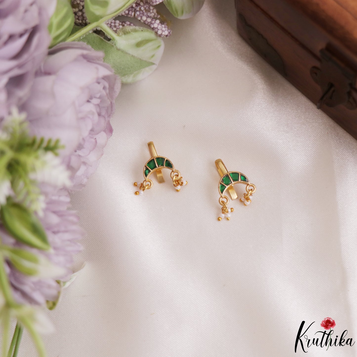 Elegant Jadau Earcuffs | Upper Earrings | Bugadi Earrings With Pearl Drops E1227 (Available In 5 Colors)