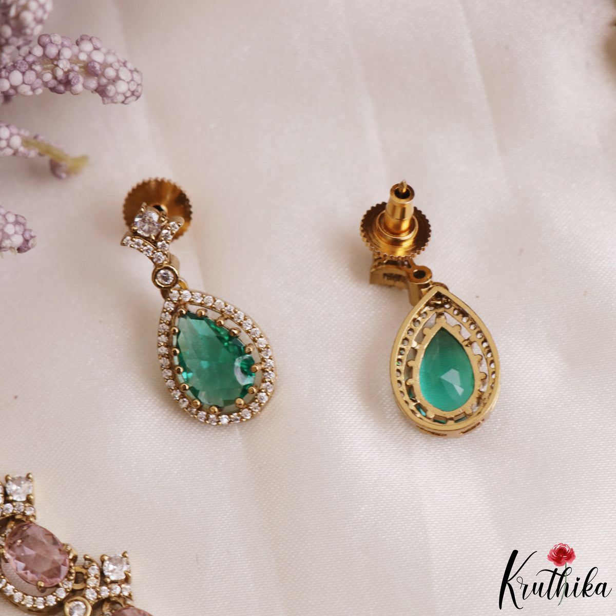 Sparkling Teardrop Motifs CZ Victorian Necklace NC3177