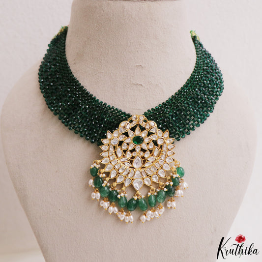 Elegant Jadau Kundan Pendant with Flexible Jali Chain Necklace NC3306