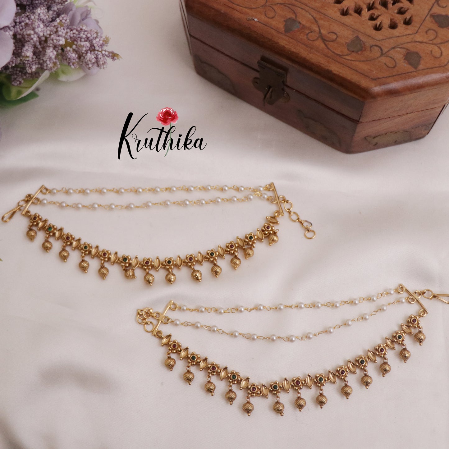 Simple Multi Layer Earchains EC131