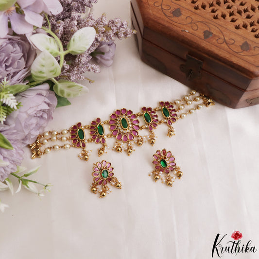 Beautiful Floral Motifs Kemp Choker With Golden Bead Drops NC3222