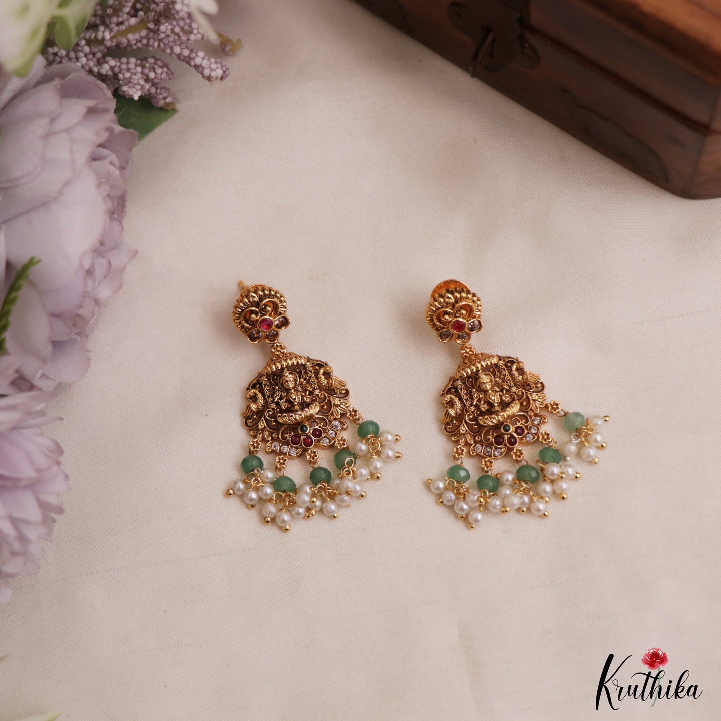 Classic Antique Lakshmi Peacock Motifs Jadau Pendant Set With Green Bead Drops PS298