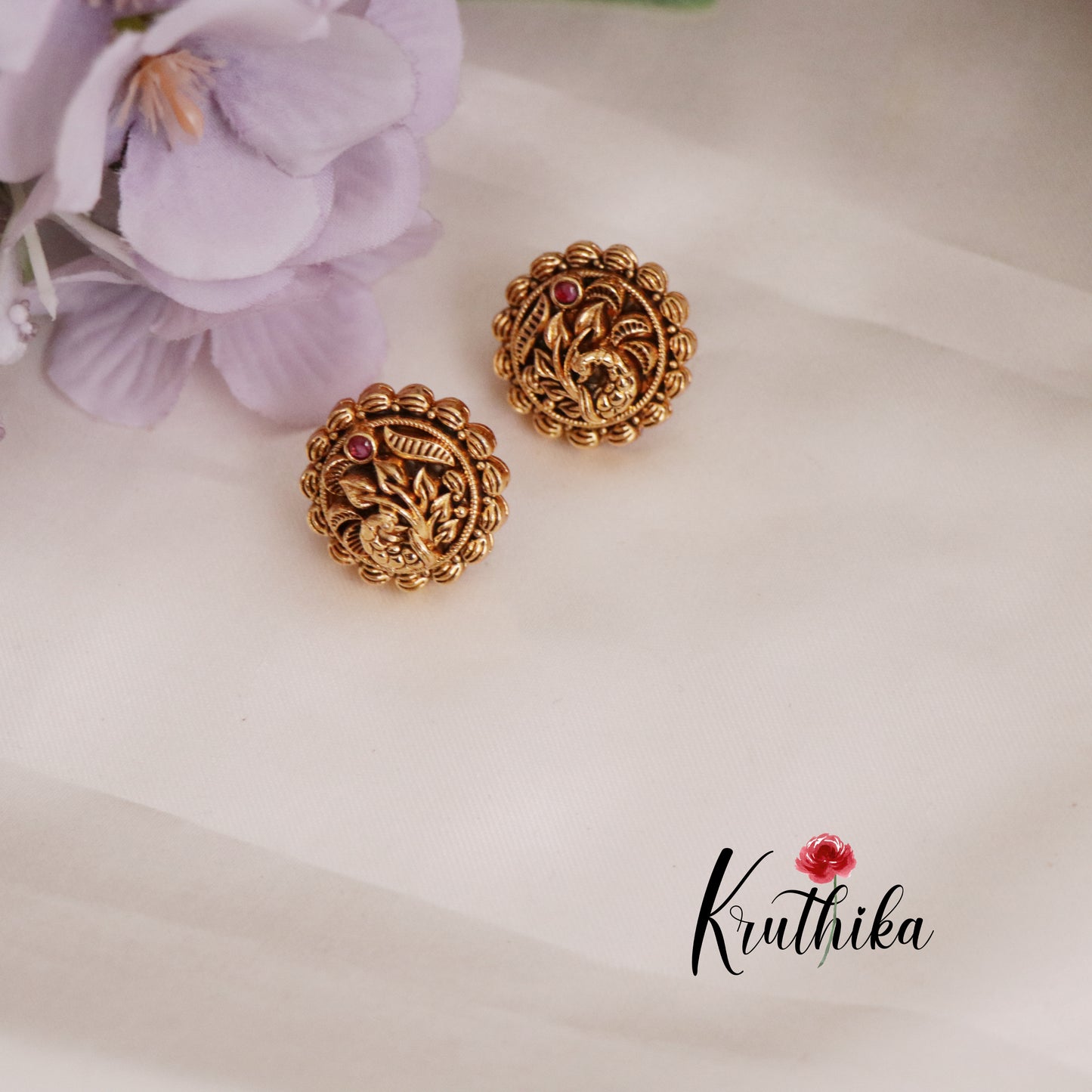 Simple Peacock Earstuds E687