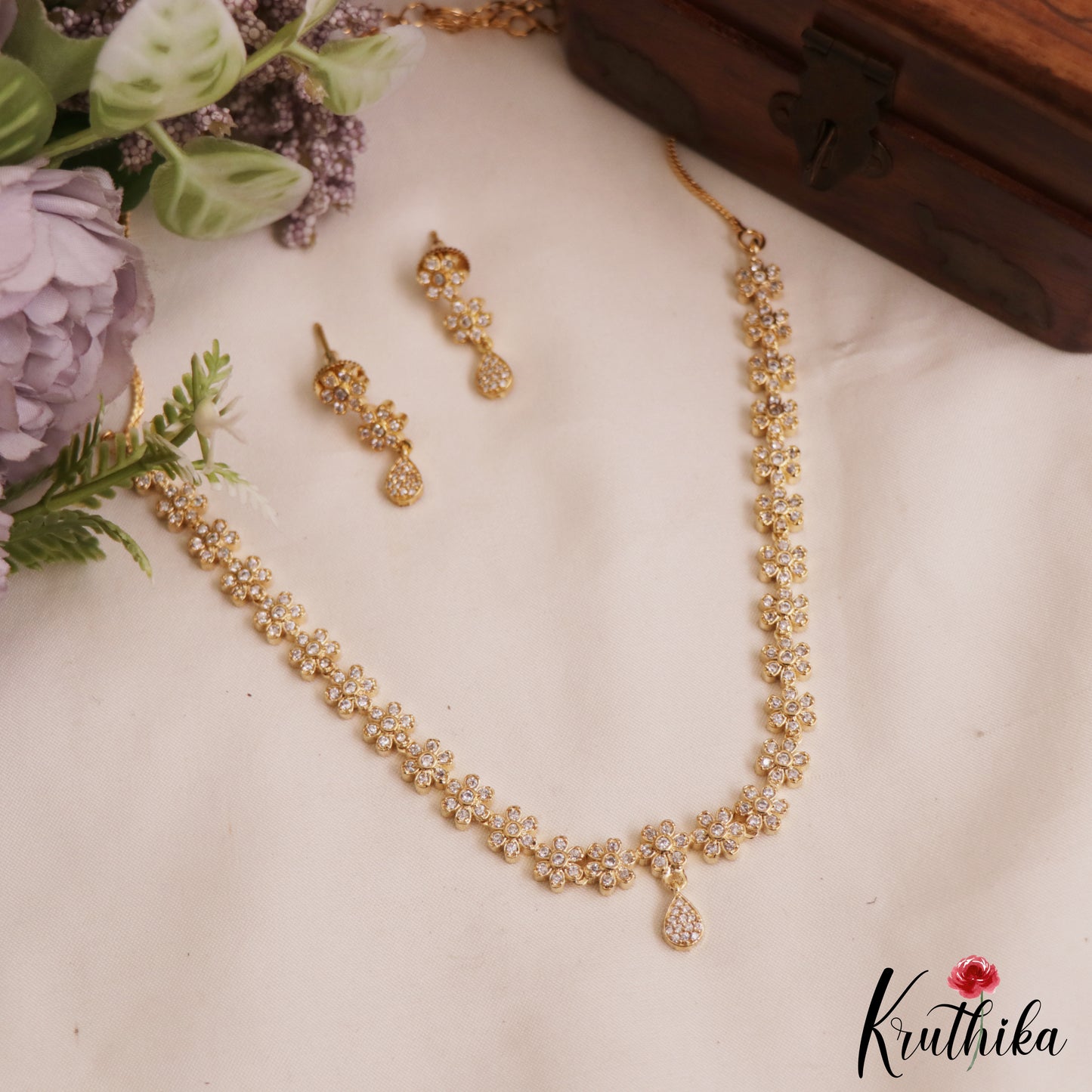 Sparkling Floral Motifs Gold-Tone AD Necklace NC2867