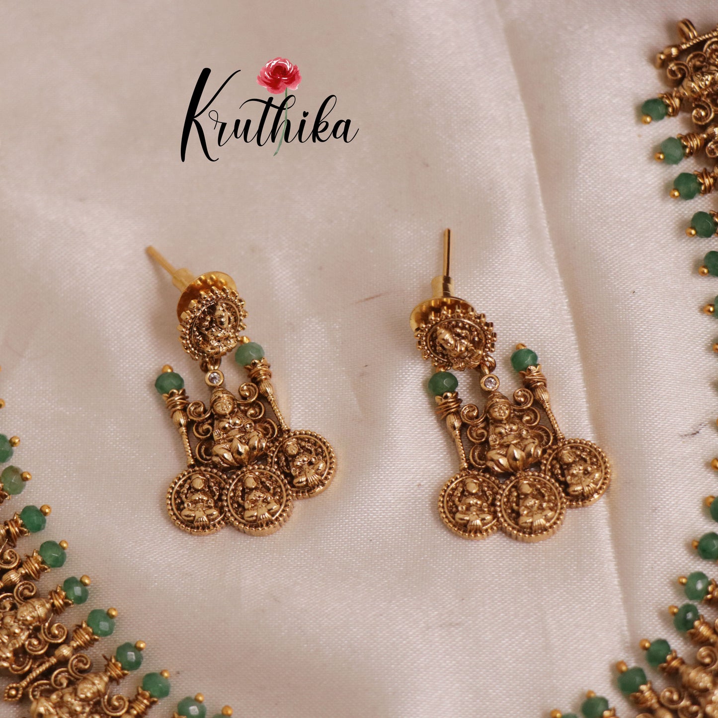Pretty Lakshmi Coin/Bottu Mala Necklace NC1943