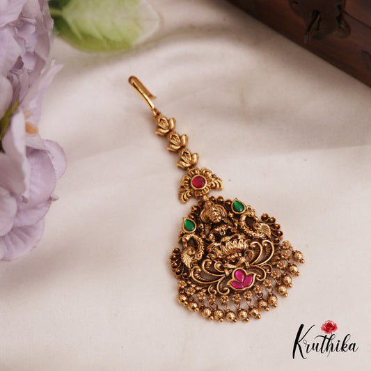 Traditional Antique Lakshmi Peacock Motifs Kemp Maang Tikka With Bead Drops MT368 (Available In 2 Colors)