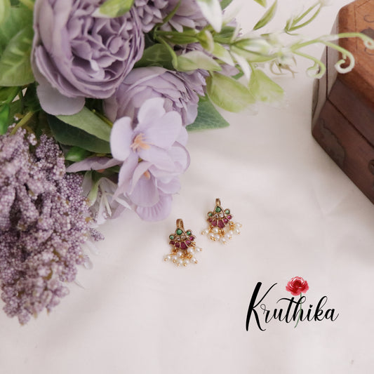 Trendy Earcuffs | upper earrings | Bugadi Earrings E663