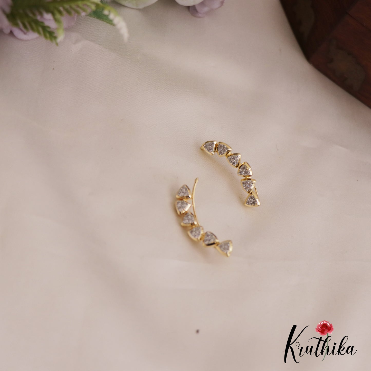Trendy Triangle Motifs AD Stones Ear Climbers E933