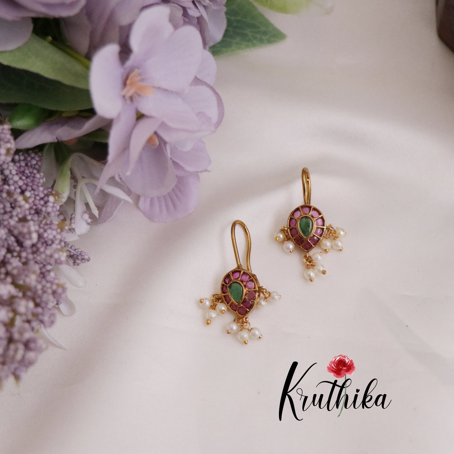 Beautiful Oval Shape Earcuffs | upper earrings | Bugadi Earrings E665