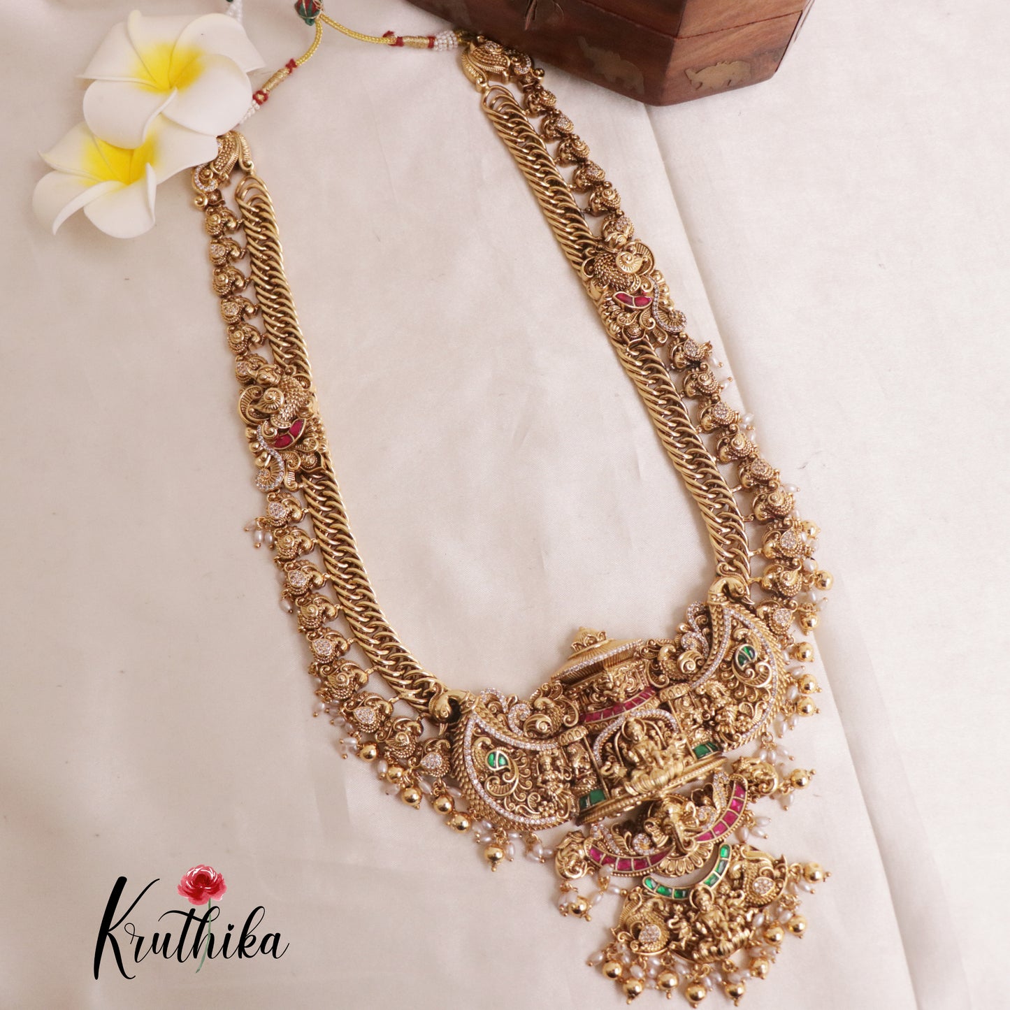 Royal Grand Nagas Jadau Temple Haaram in jalebi pattern with golden Beads LH1850