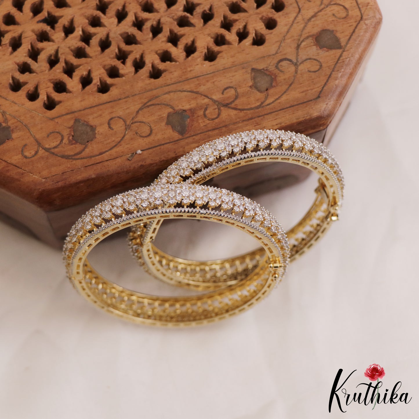 Stunning Diamond-Finish Gold-Tone Bangles Openable B405 (Set Of 2 Bangles)
