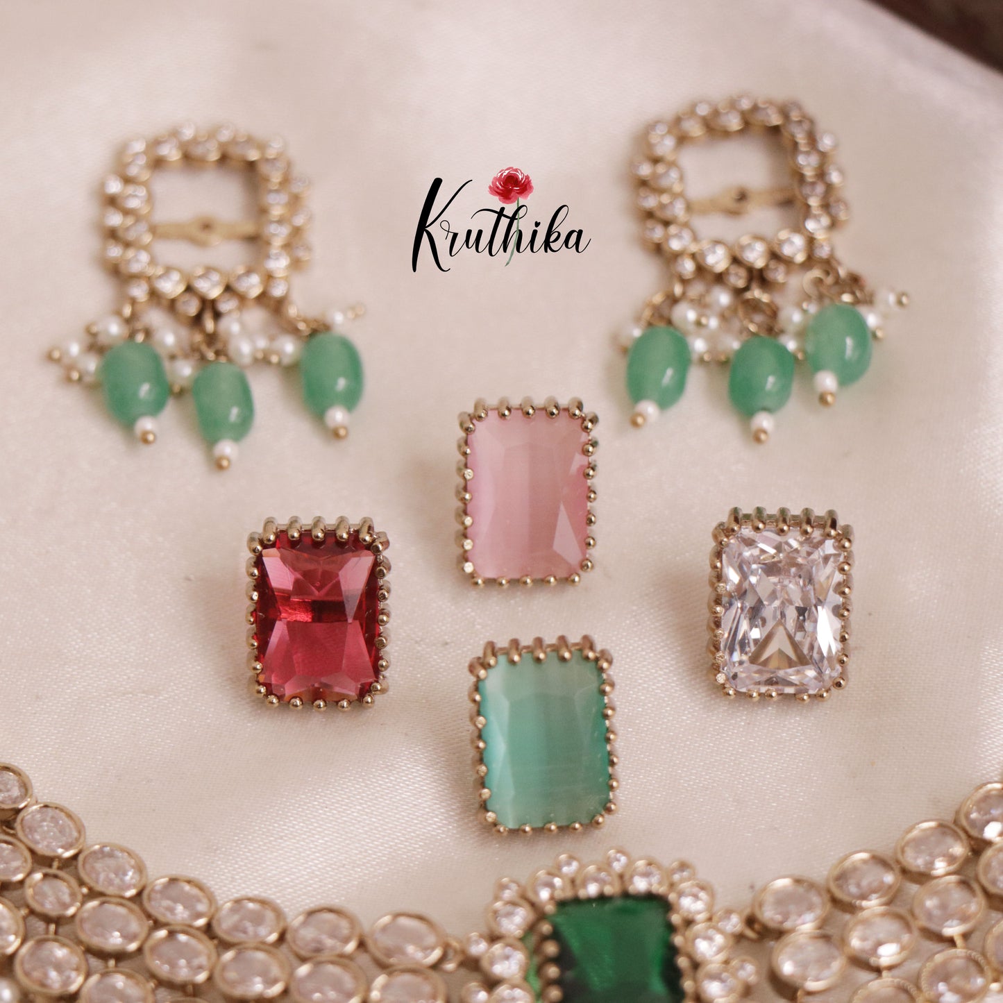Beautiful AD/Victorian Changeable Stones Necklace NC1941