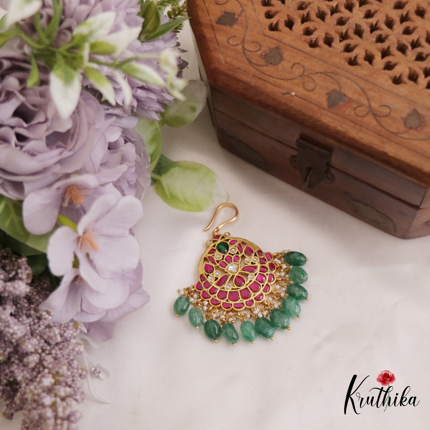 Stunning Floral Motifs Jadau Maang Tikka With Green Bead Drops MT353