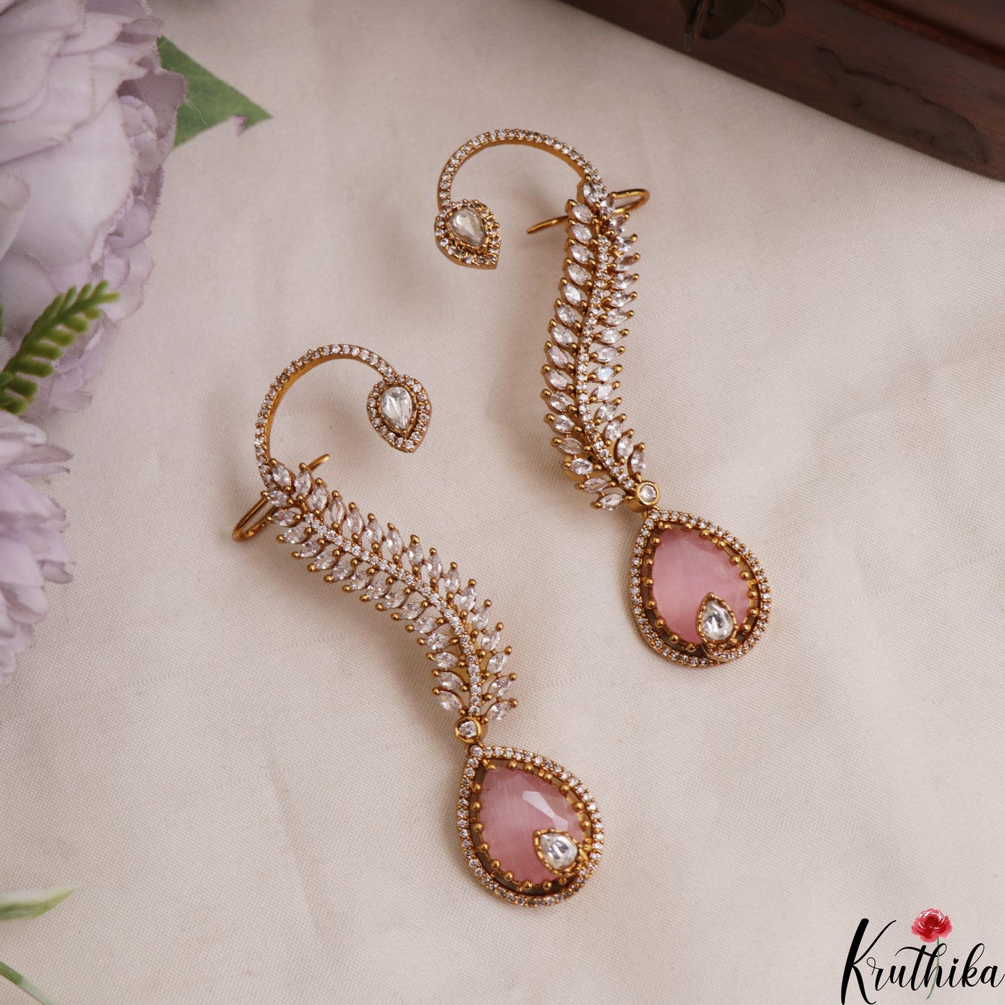 Gorgeous Leaf Teardrop Motifs CZ Victorian Ear Cuff E1138 (Available In 8 Colors)