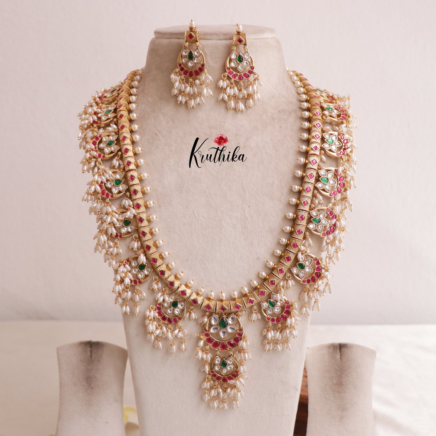Royal Jadau Floral Guttaposalu Haaram LH1838