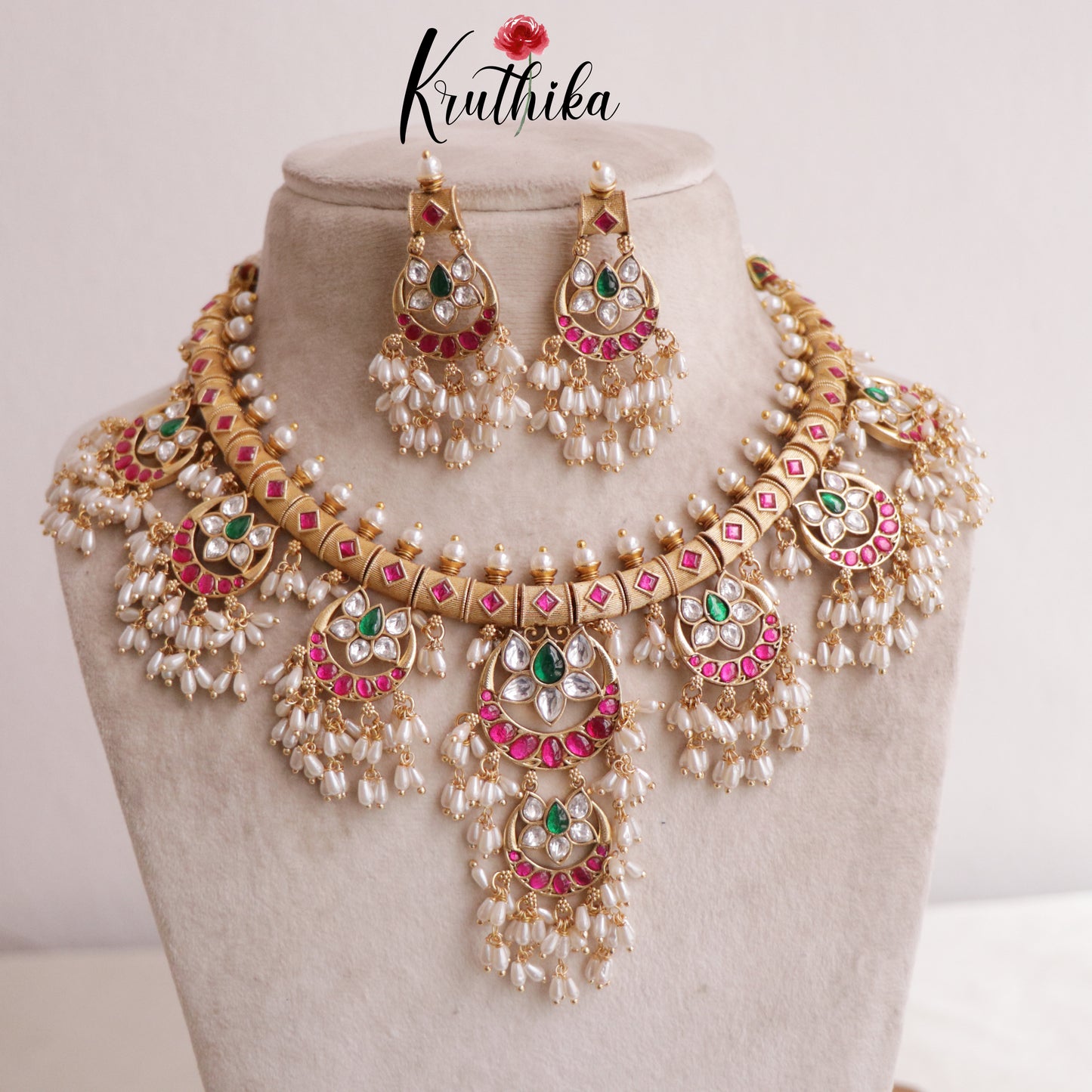 Royal Jadau Floral Guttaposalu Necklace NC1911