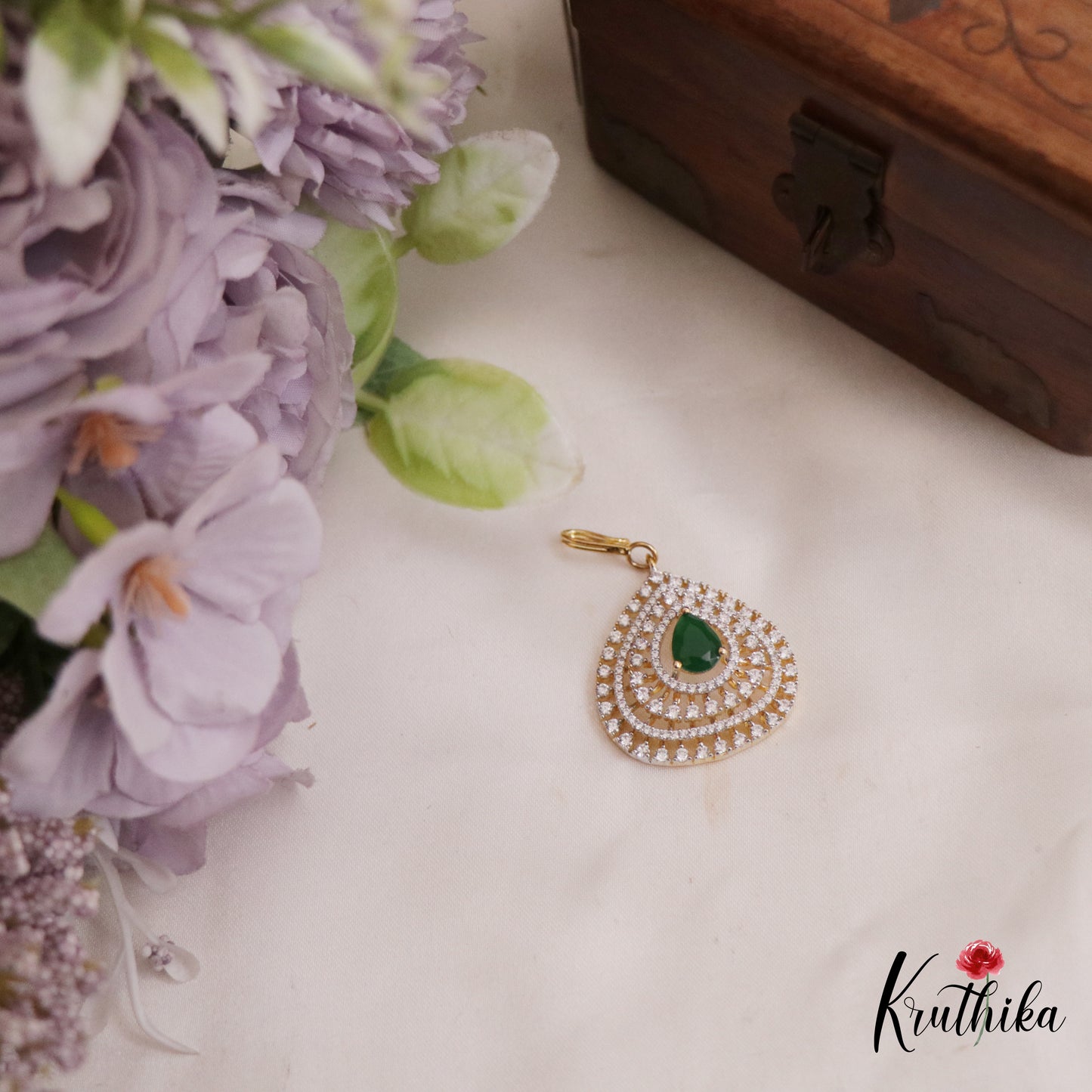 Trendy CZ Sparkling Teardrop Maang Tikka MT336 (Available In 2 Colors)