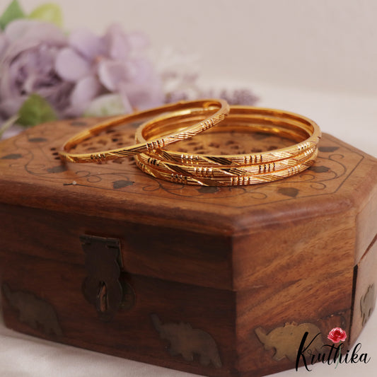 Classic Daily Wear Bangles B396 (Set of 4 Bangles)