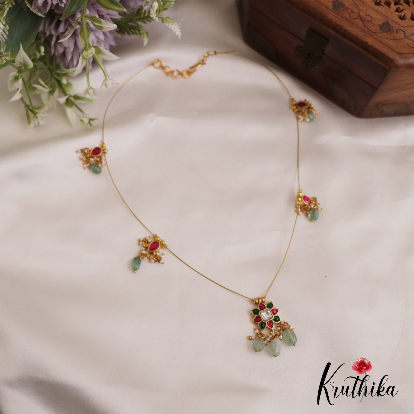 Simple Floral Motifs Jadau Invisible Chain With Bead Drops NC2722 (Available In 2 Colors)