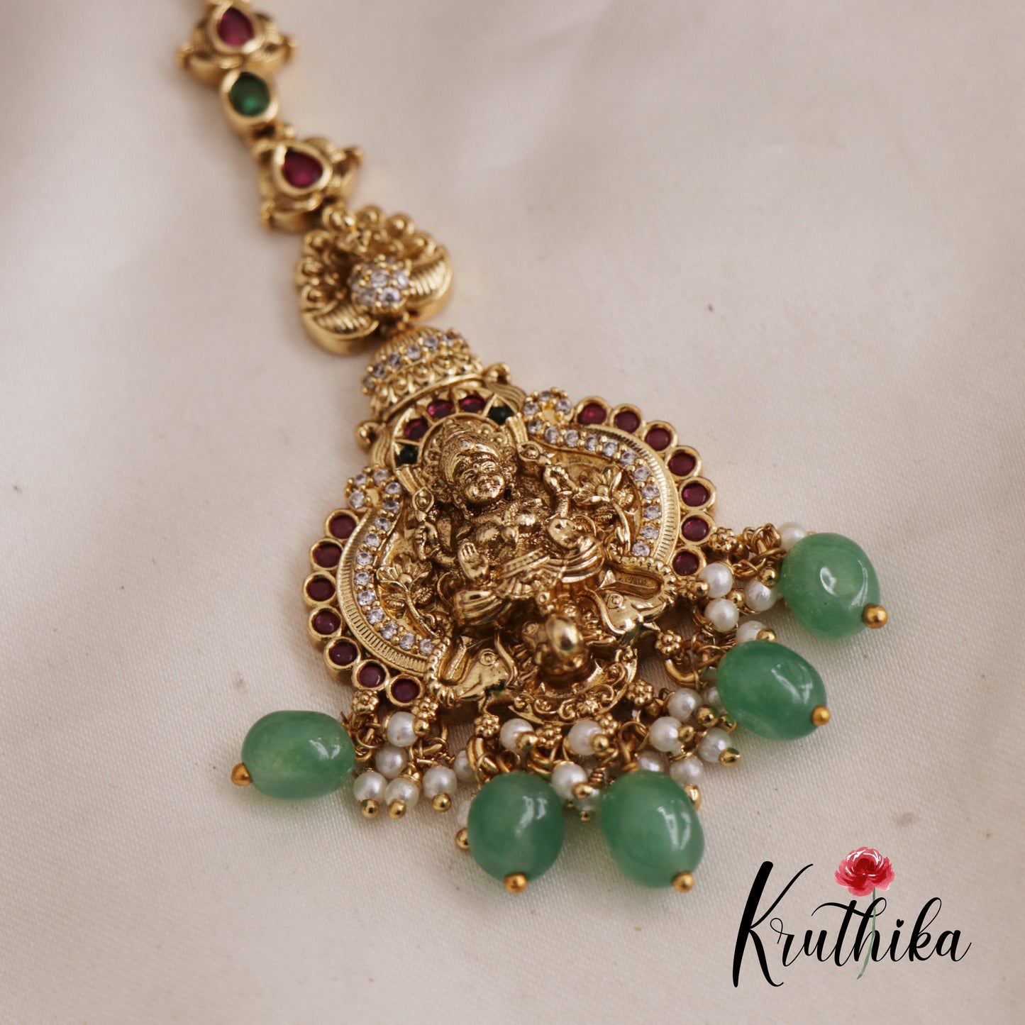 Classic Lakshmi Kemp Maang Tikka With Pearl And Bead Drops MT333 (Available In 2 Colors)
