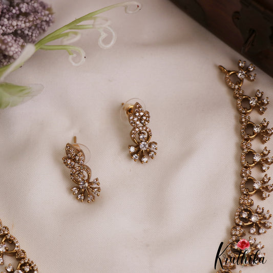 Pretty Floral Motifs Gold-Tone AD Necklace NC2992