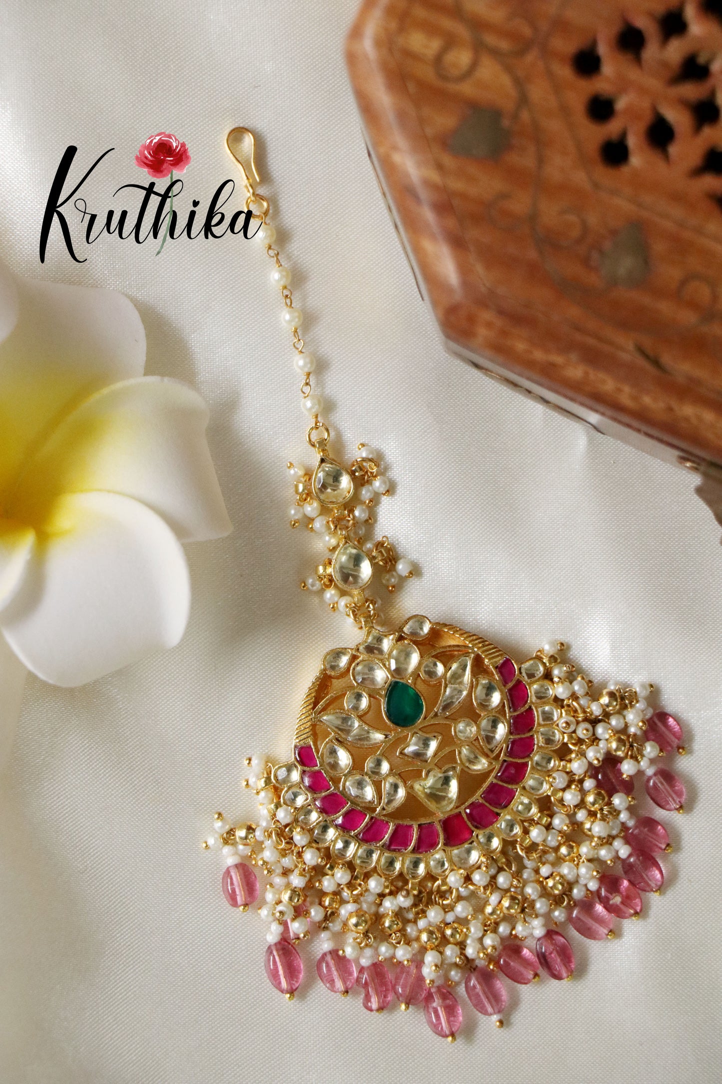 Ahambadi Jadau Kundan Maang Tika MT189