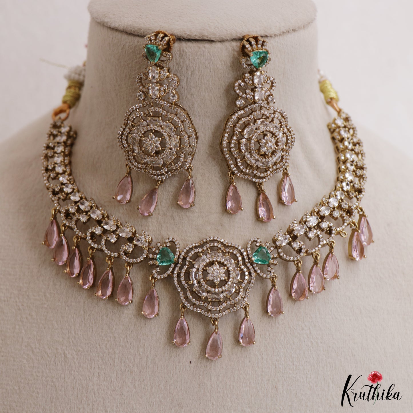 Sparkling Floral Teardrop Motifs CZ Victorian Choker NC3037