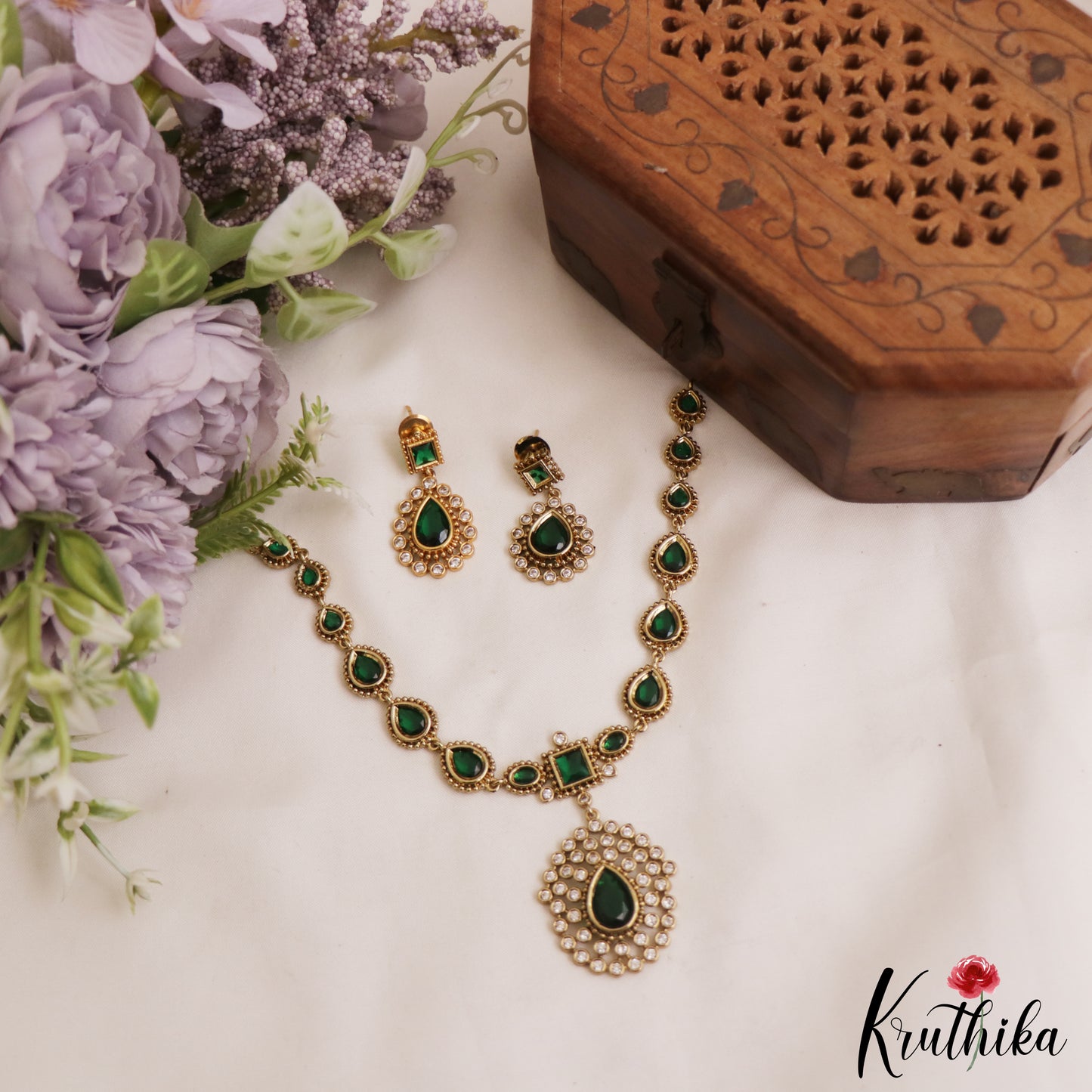 Classic Square Teardrop Motifs AD Necklace NC2959
