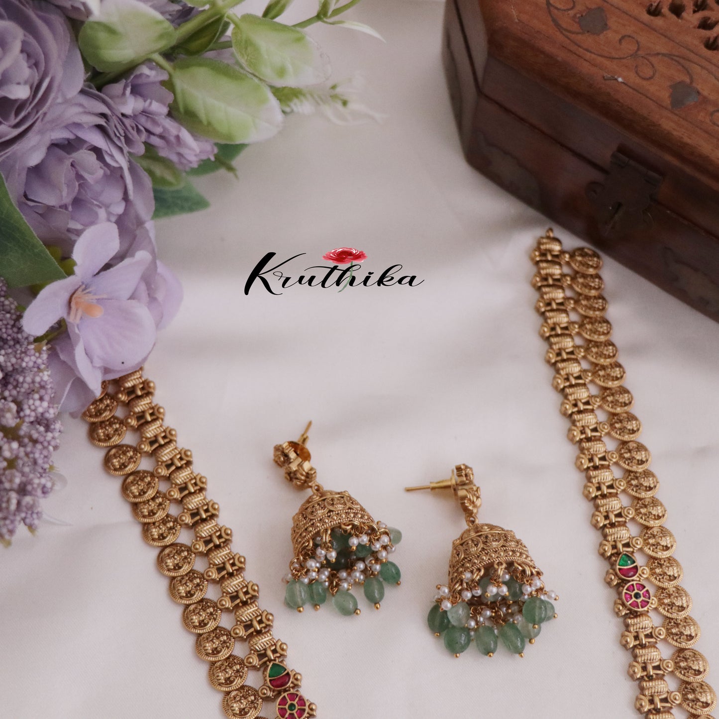 Beautiful Temple Lakshmi Jadau Kasu Haaram with Pastel Green Beads Drops LH1673 (Available in 2 Colours)