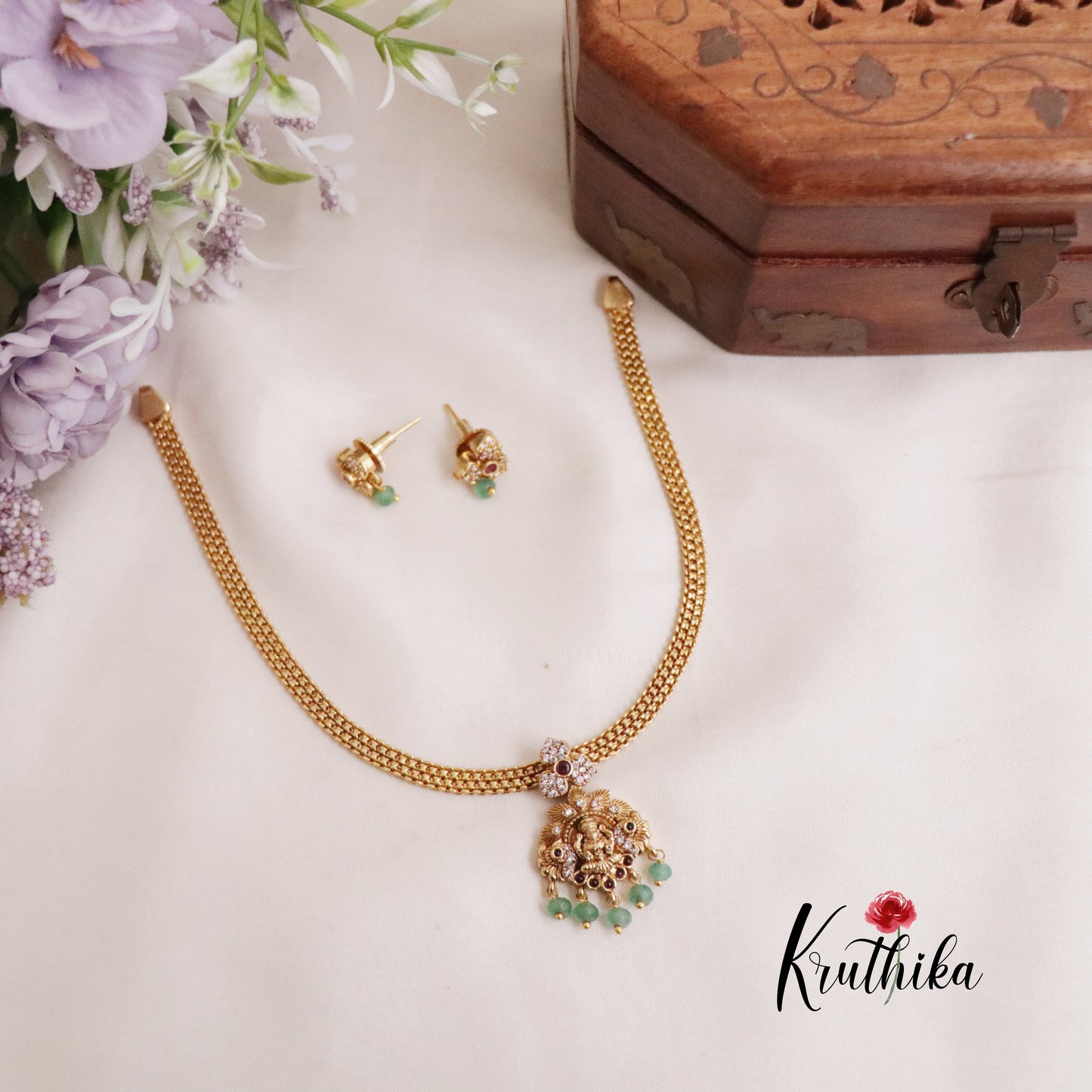 Simple Lakshmi Pendant with Pastel Green Beads Necklace Set NC2069