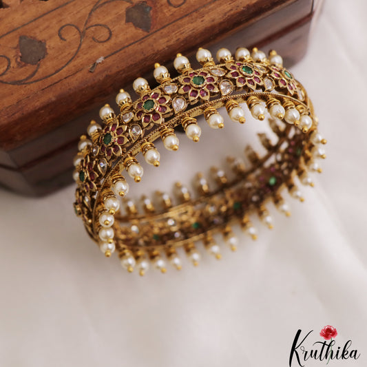 Gorgeous Floral Motifs Kemp Openable Single Kada Bangle B555