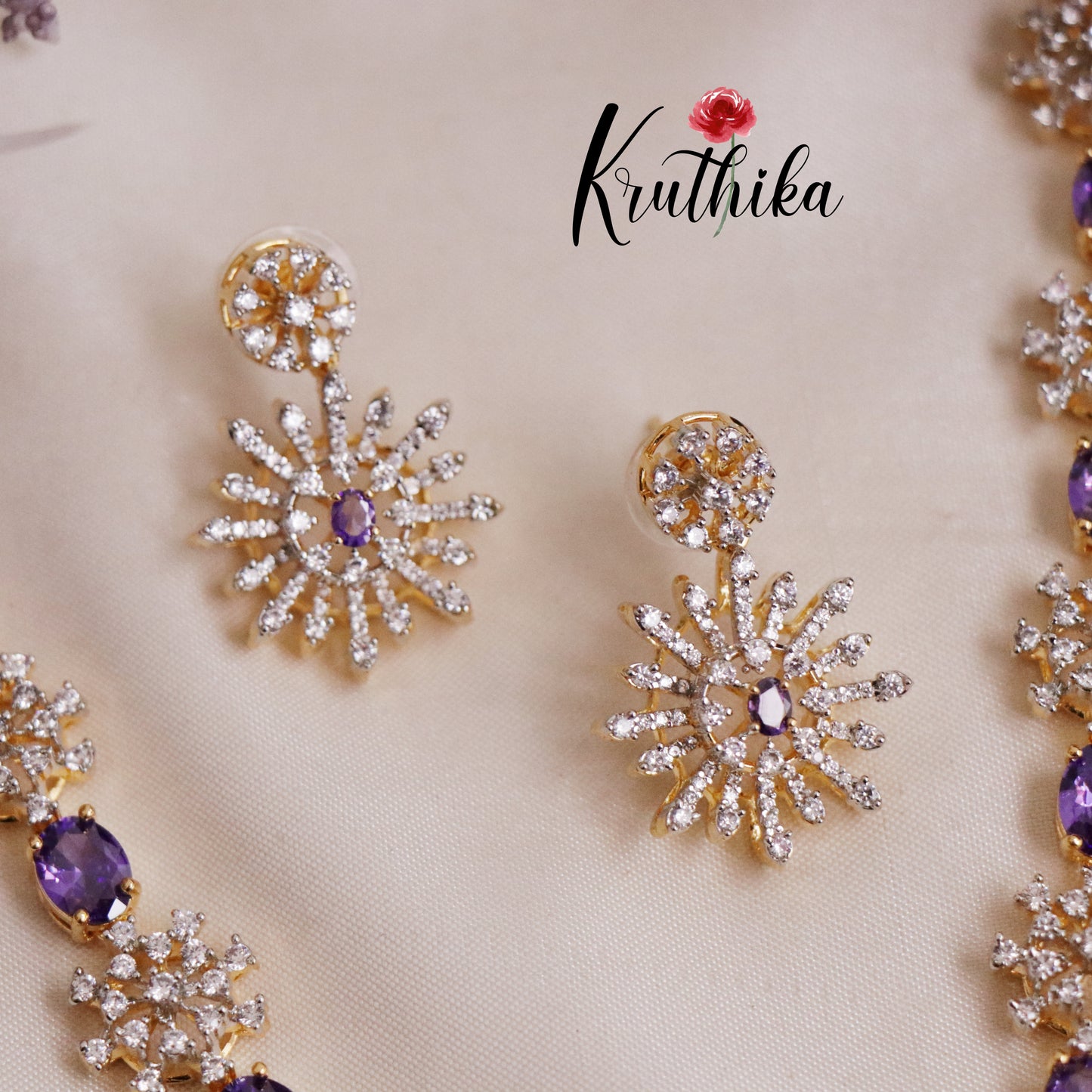 Elegant Flower Design Violet Spark Diamond Necklace NC2073