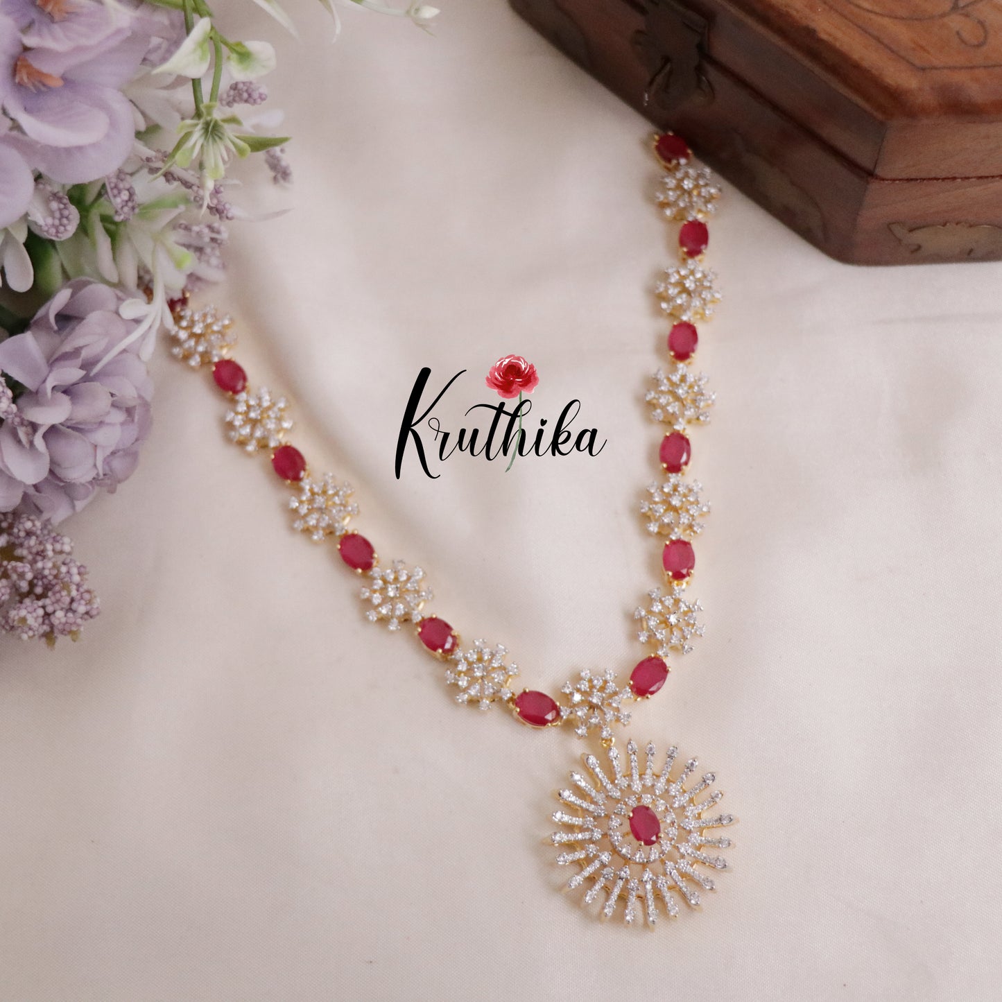 Elegant Flower Design Red Zircon Spark Diamond Set NC2073