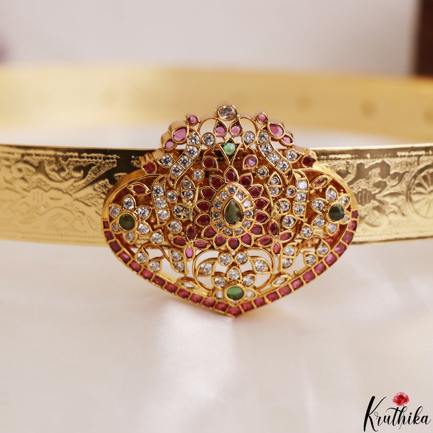 Elegant Antique Peacock Floral Motifs Kemp Hip Belt V392