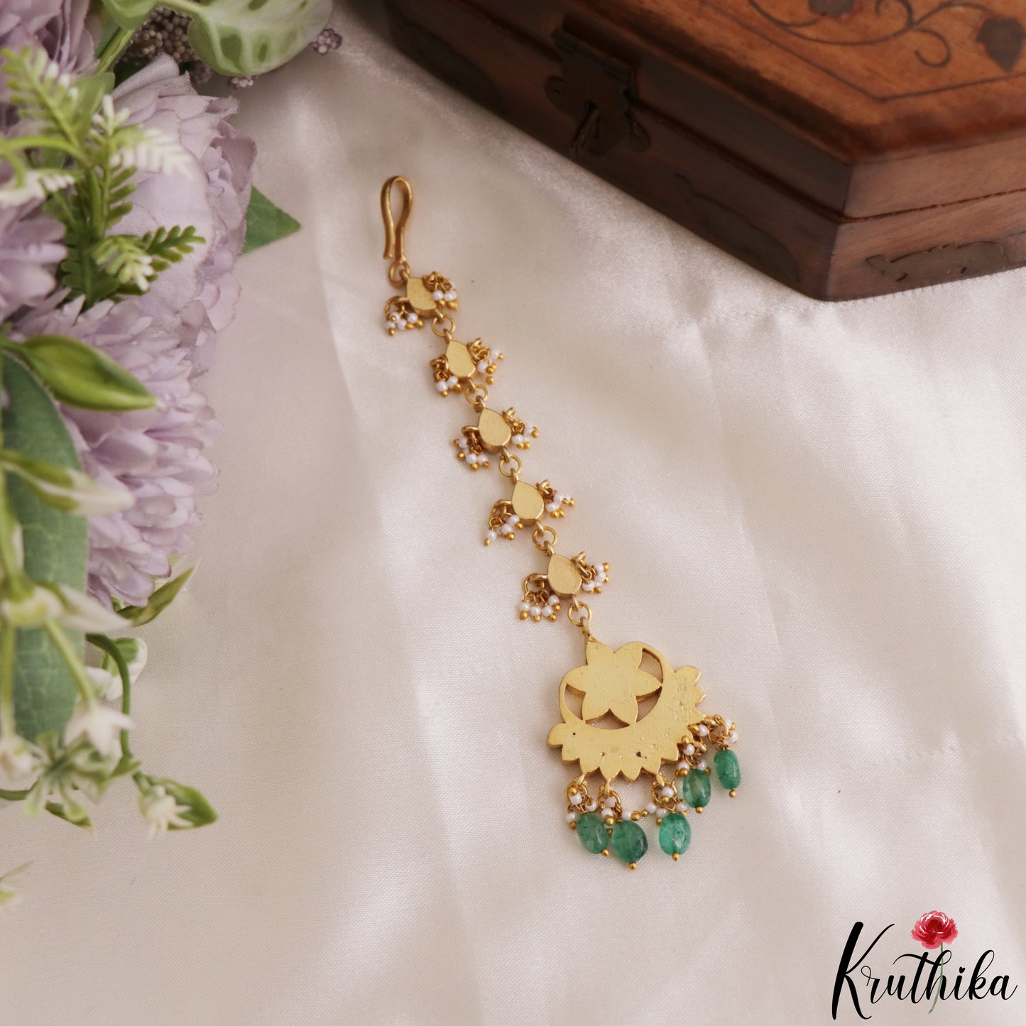 Elegant Floral Motifs Jadau Maang Tikka With Green Bead Drops MT396