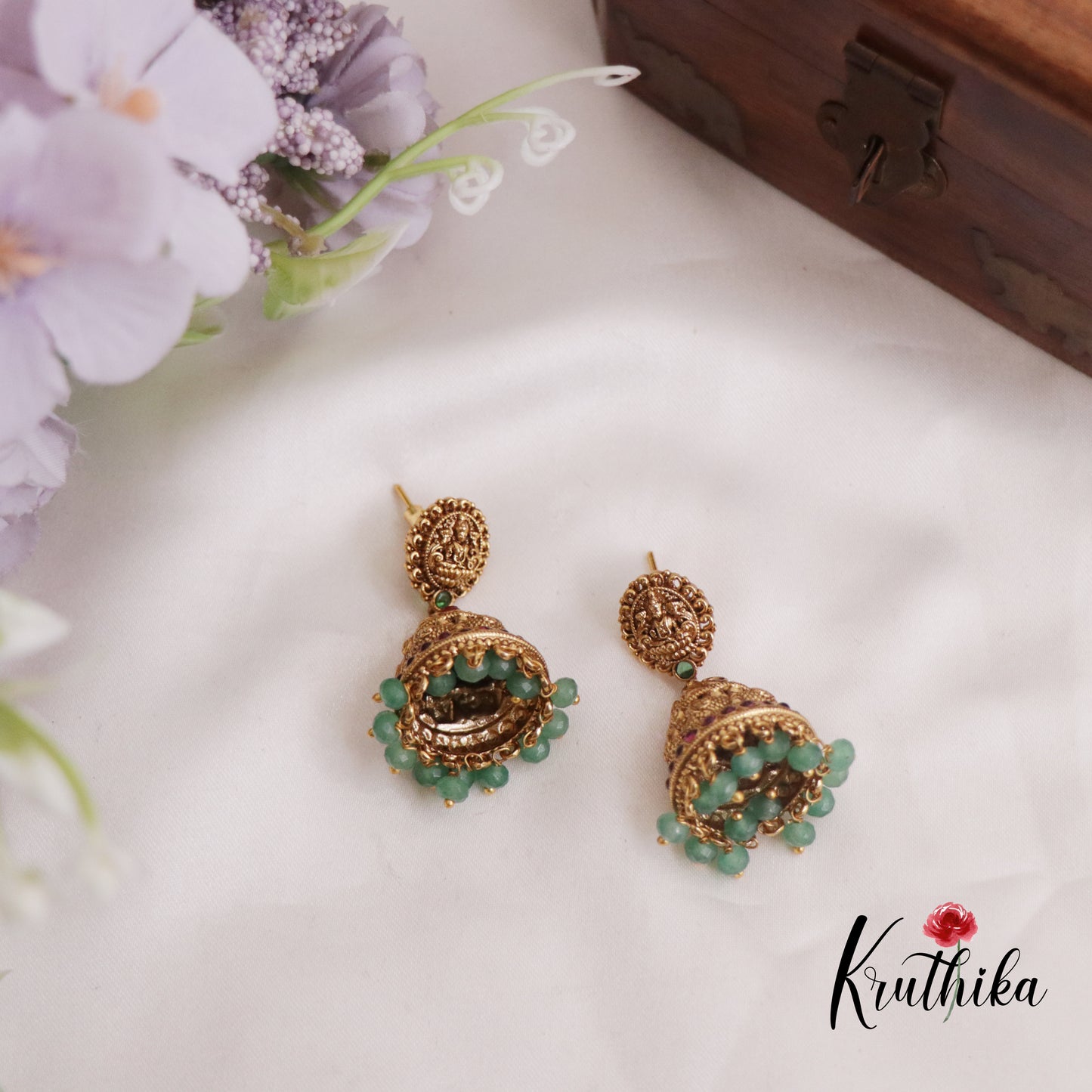 Elegant Kemp Lakshmi Jhumka with Green Beads Drops E741