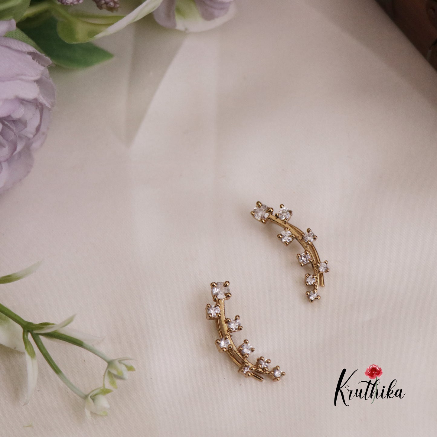 Pretty Dainty AD Stones Ear climbers / Ear cuffs E721