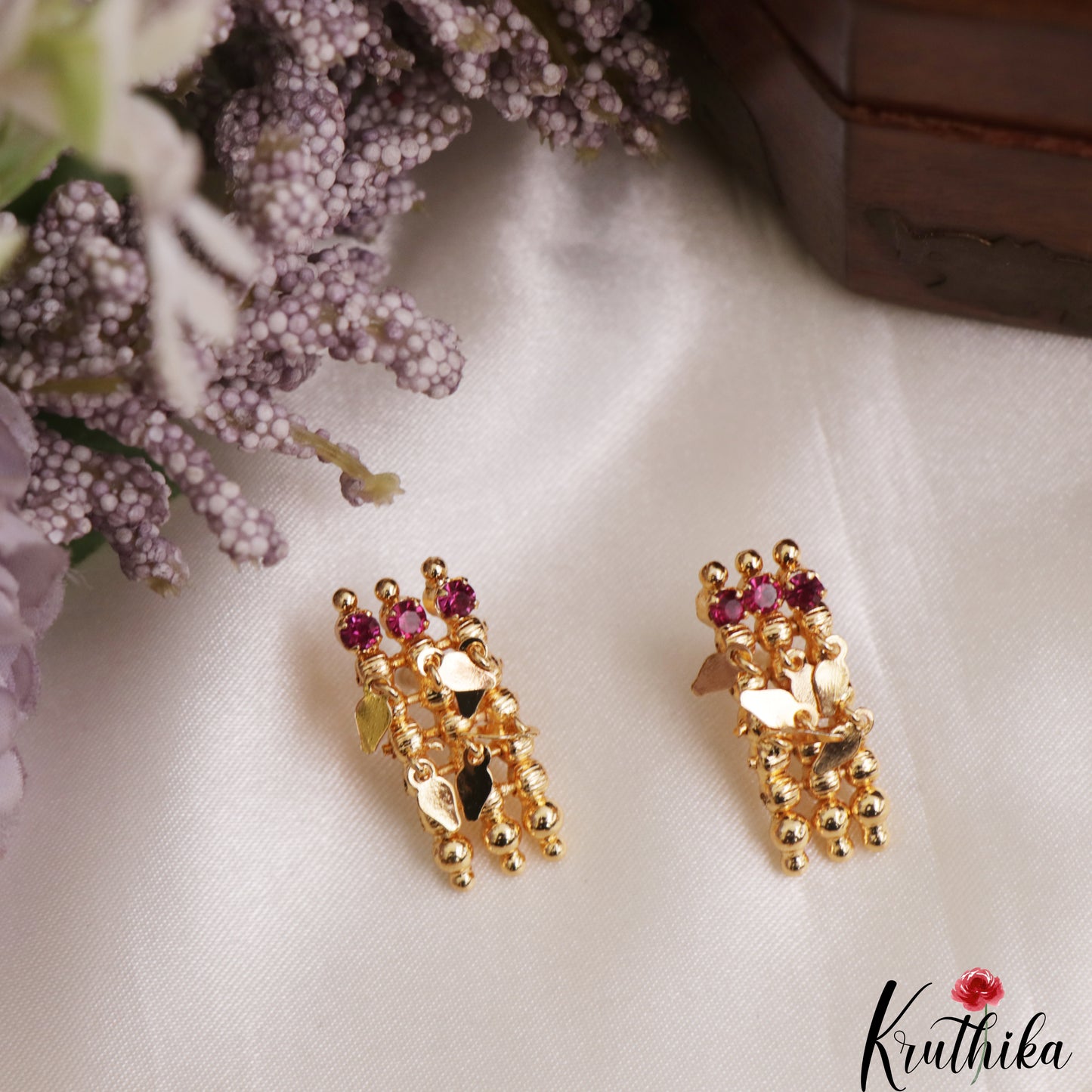 Classic Gold-Tone Kemp Stone Choker NC3092