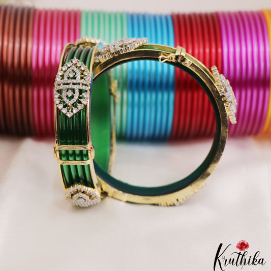 Trendy Openable CZ Frame Bangle With 10 in 1 Interchangeable Color Bangles B542