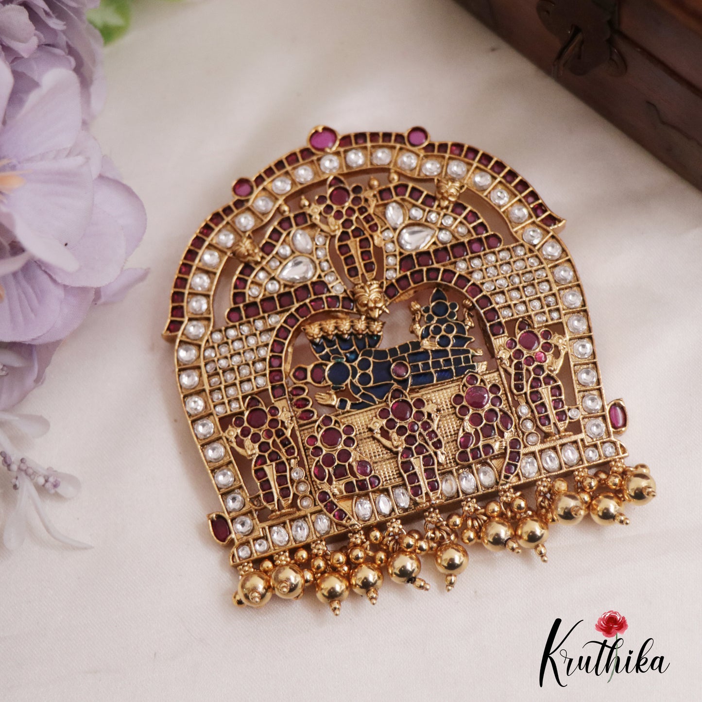 Elegant Temple Ranganathar Kemp Pendant PS239