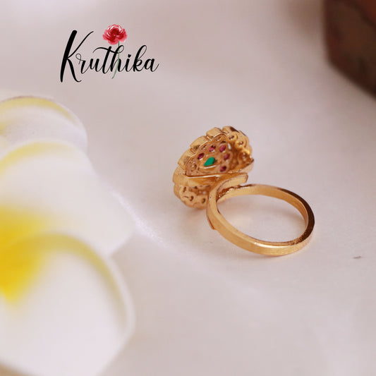 Pretty Kemp Finger Ring R26