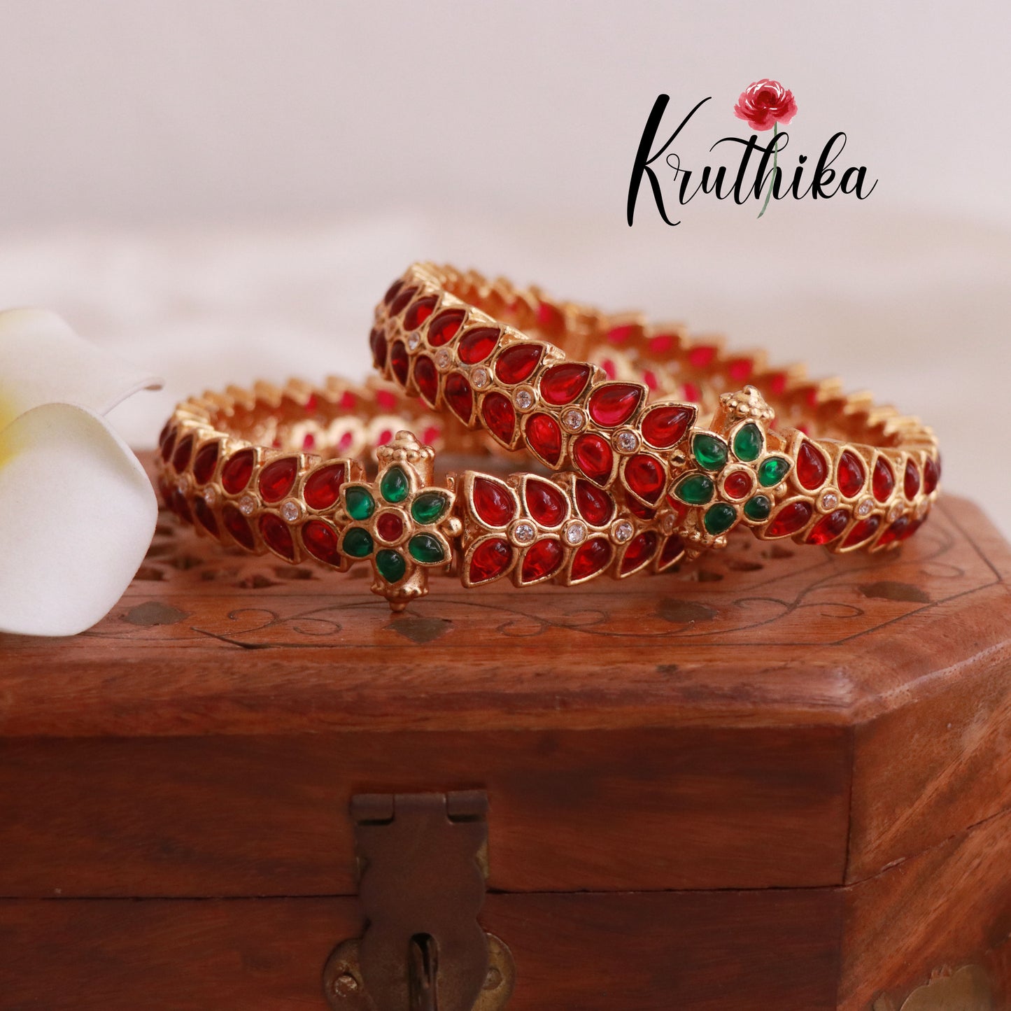 Gold finish Lakshmi Devi kemp bangles B56