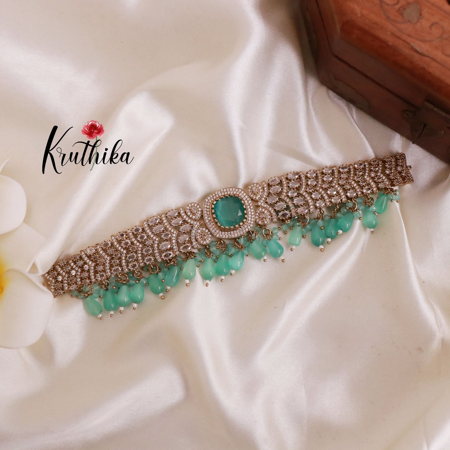 Pretty AD/Victorian Chocker NC1808 (Available in 6 Colours)