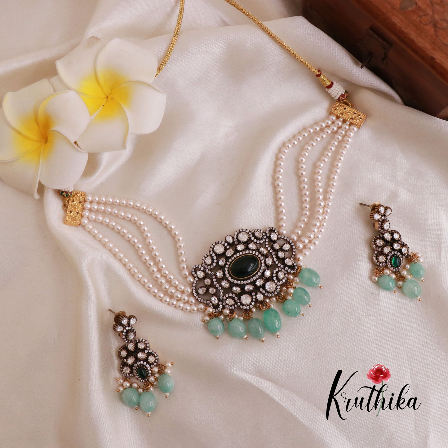 Victorian choker set NC765