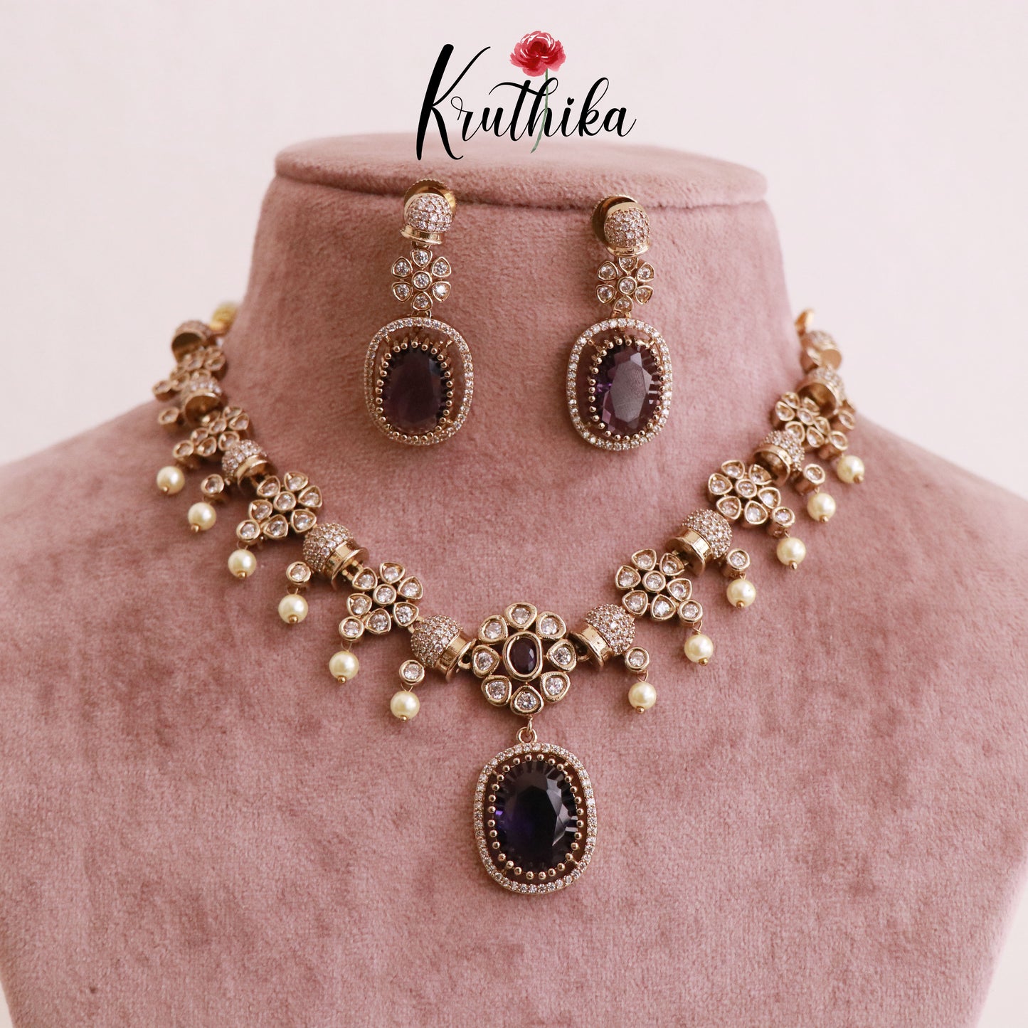 Pretty AD/Victorian Necklace NC1809 ( Available in 3 Colours)