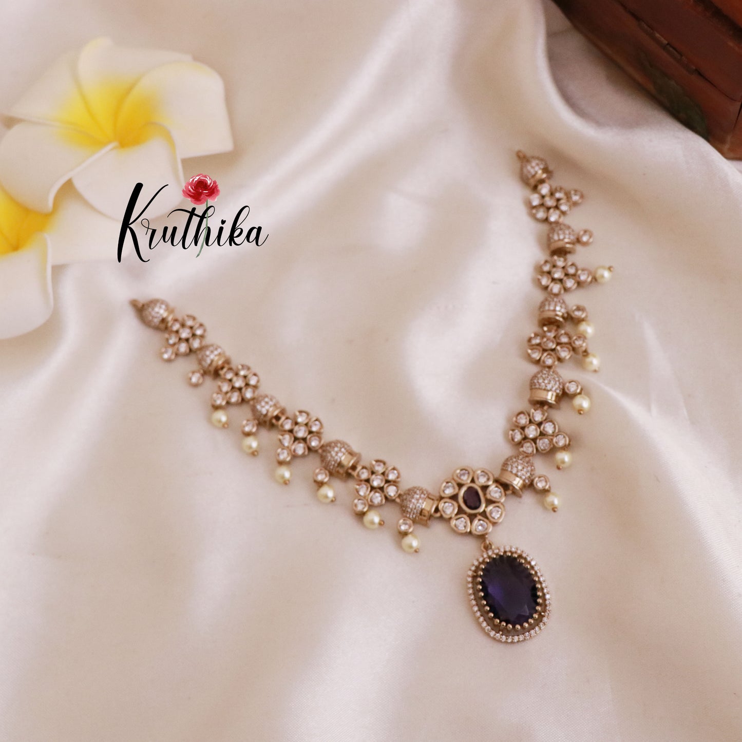 Pretty AD/Victorian Necklace NC1809 ( Available in 3 Colours)