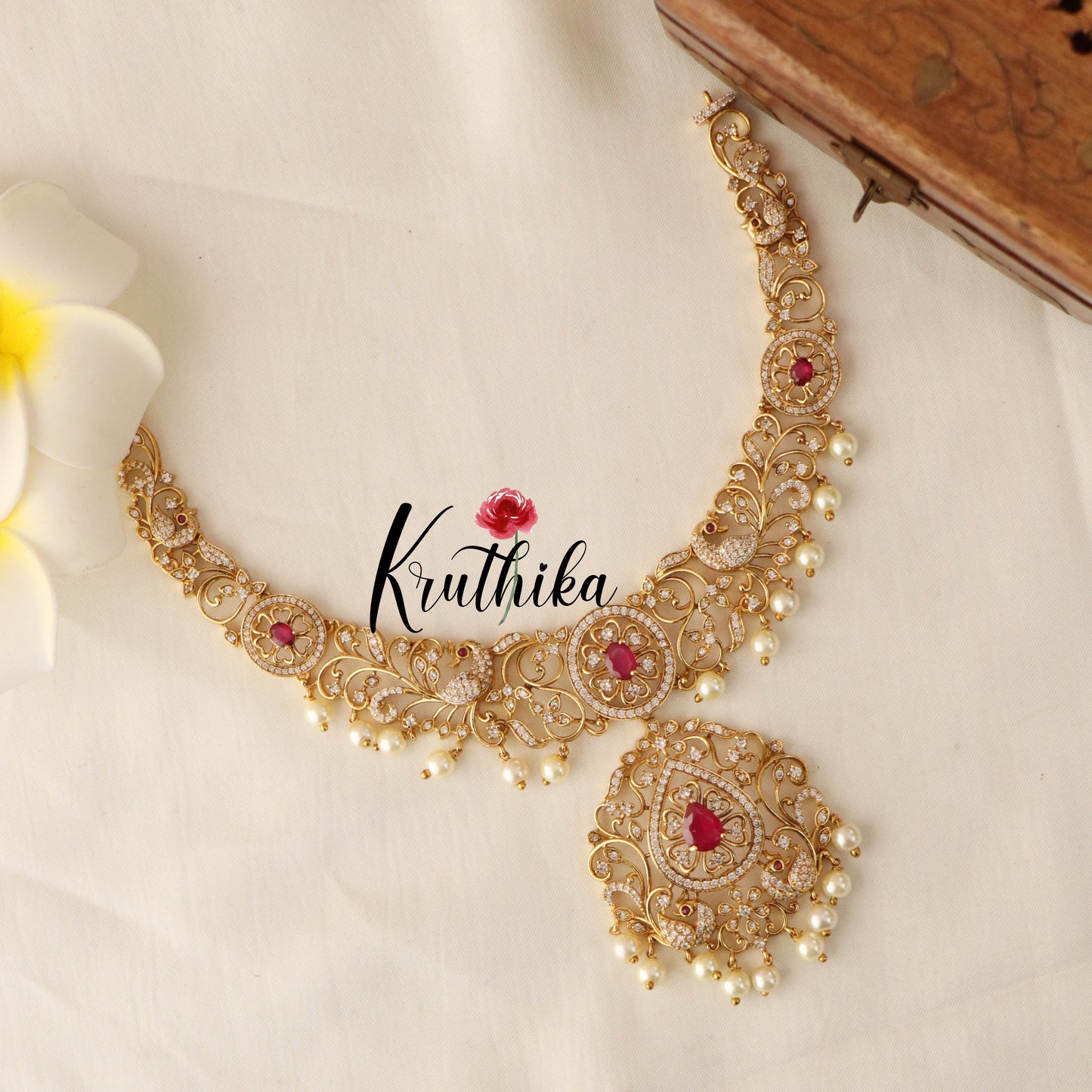 Beautiful Cutwork Peacock Necklace NC1508 (Available in two colors)