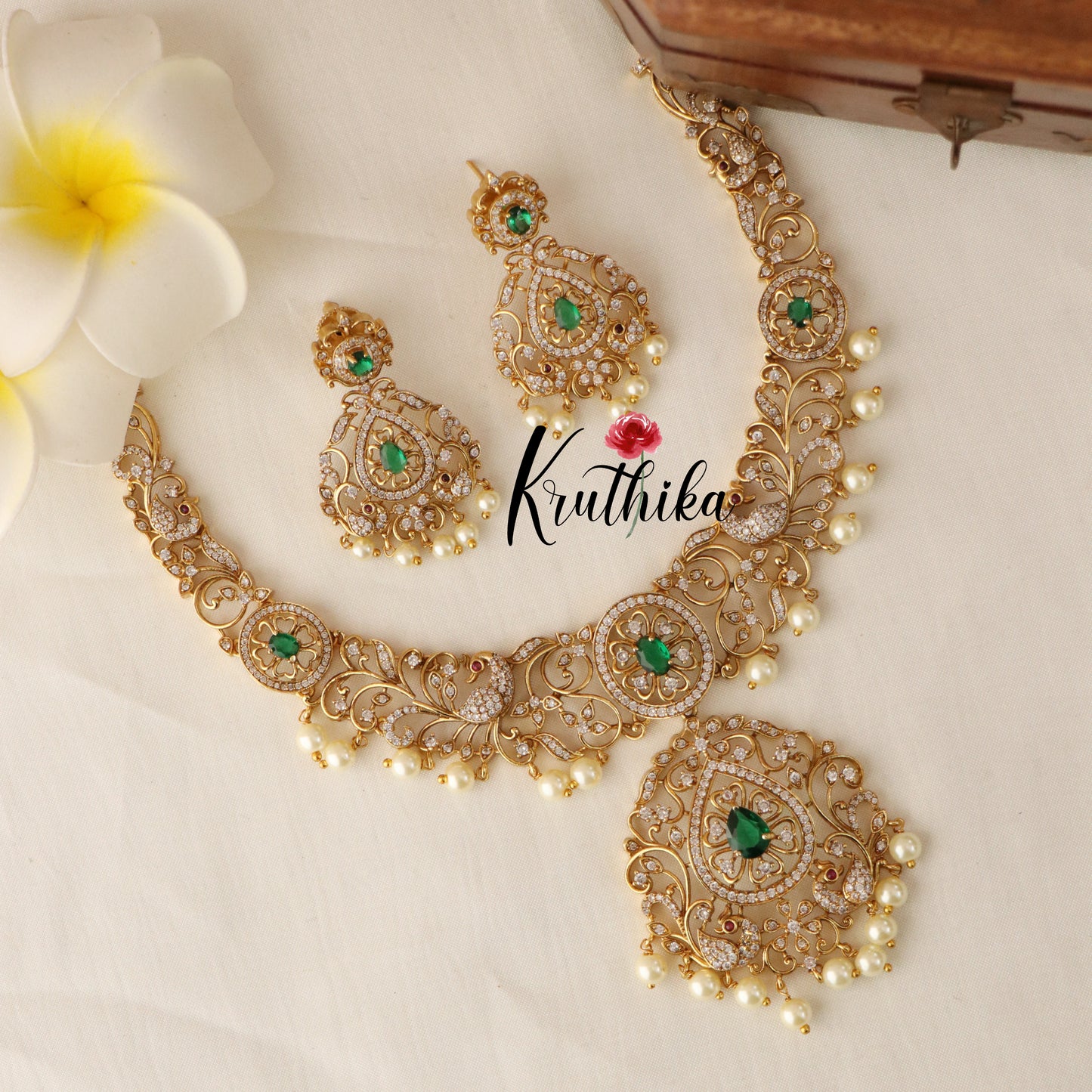 Beautiful Cutwork Peacock Necklace NC1508 (Available in two colors)